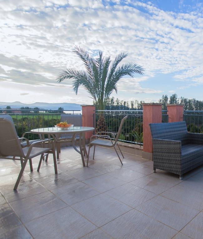 Villa Saraliana Sandy Beach Villas - Heated Pool - Jacuzzi - Private Beach Area Polis Room photo